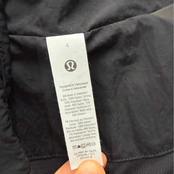 Lululemon Always Effortless Classic-Fit Jacket - Picture 2 of 3